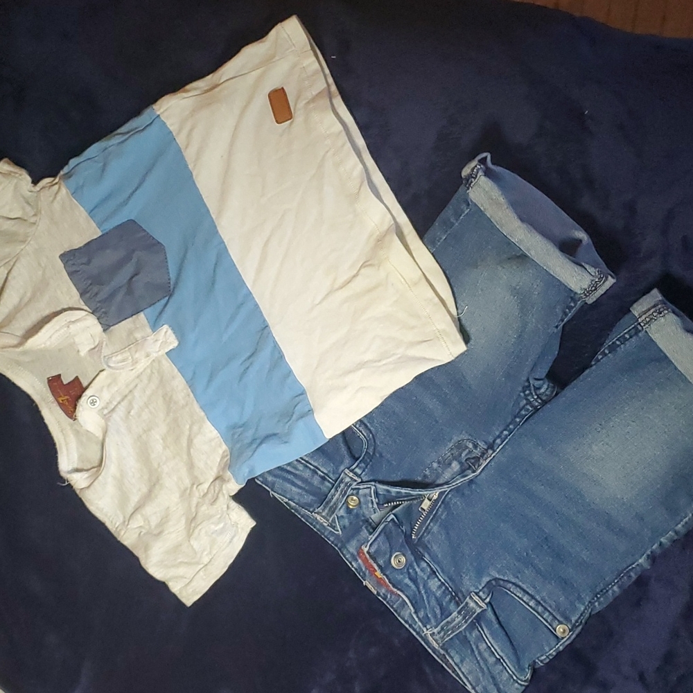 7 for all mankind 3T shorts and Shirt